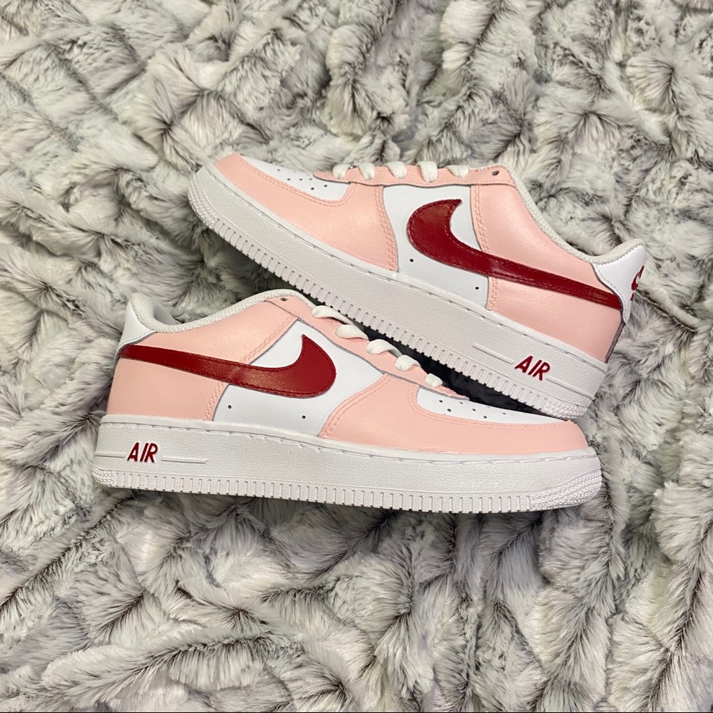 Custom Valentine’s Air Force 1 red pink - Picture 3 of 7